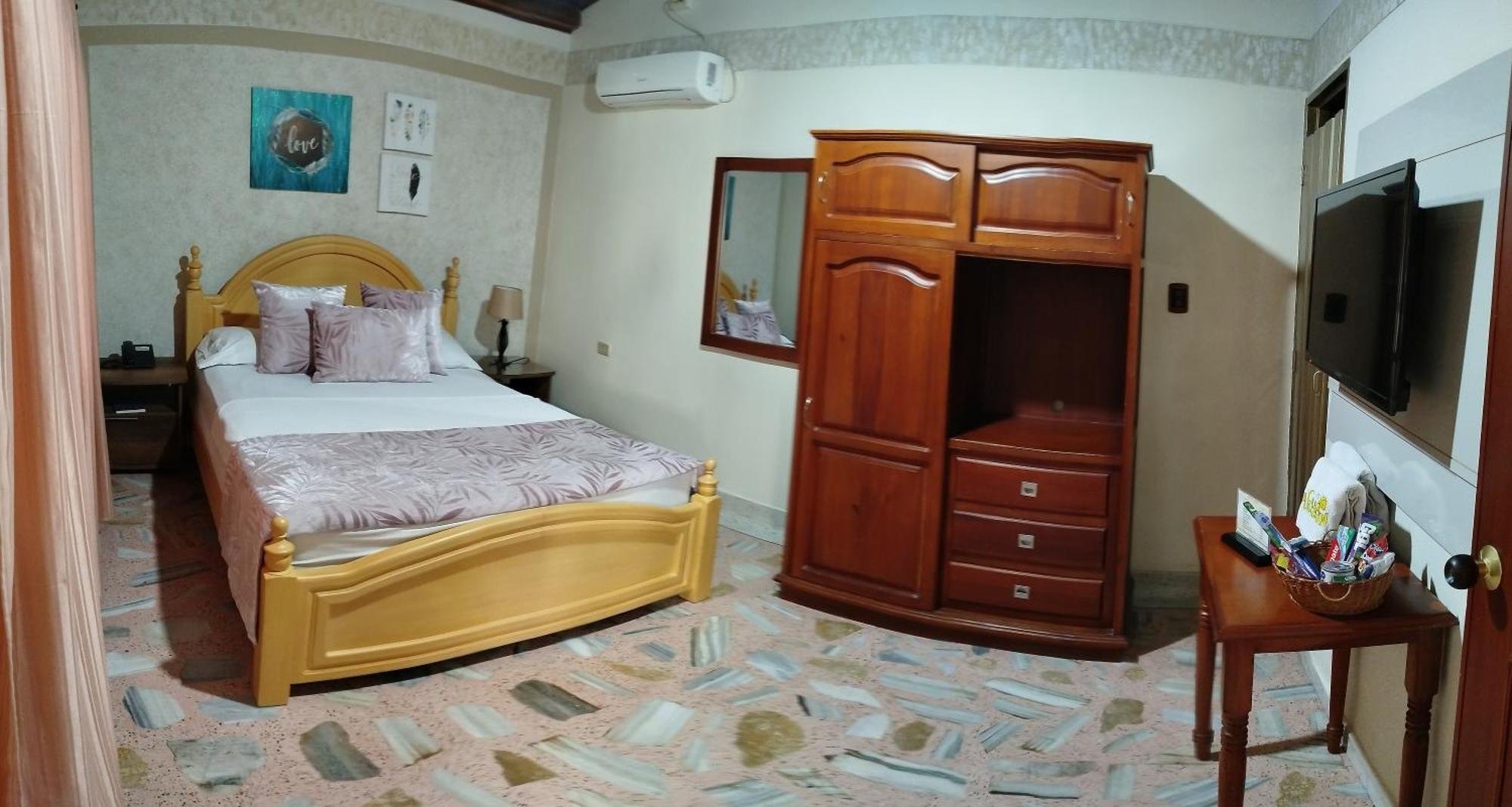 Hotel Casa Aragon カルタゴ エクステリア 写真